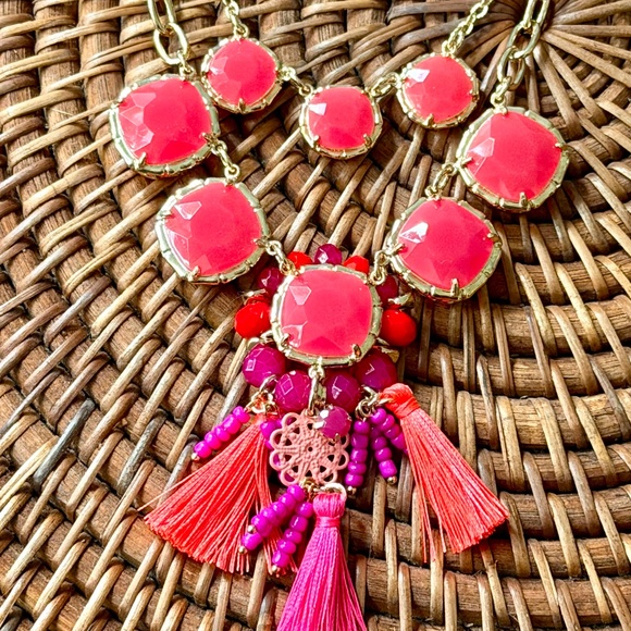 LILLY PULITZER NECKLACE 🩷 NWT HOT PINK Double Strand 🩷  BOHO Tassel BEADED… - Picture 13 of 16